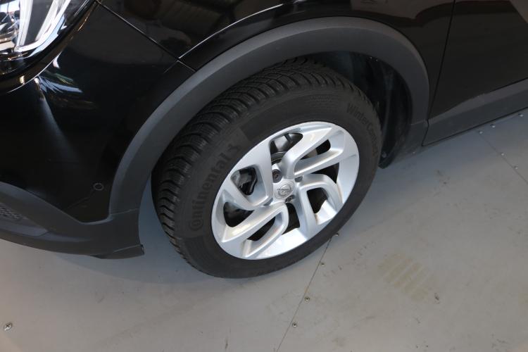 Crossland X 1.2i 120 Years Edition