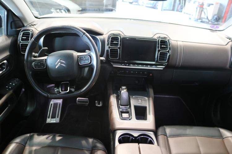 C5 Aircross 1.6 PHEV Shine