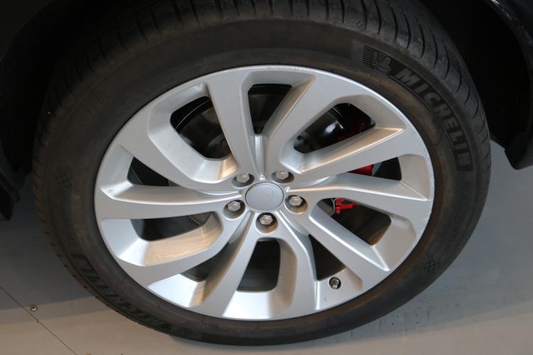 Discovery Sport R Dyn P250 2.0 Si4 MHEV Base AT9